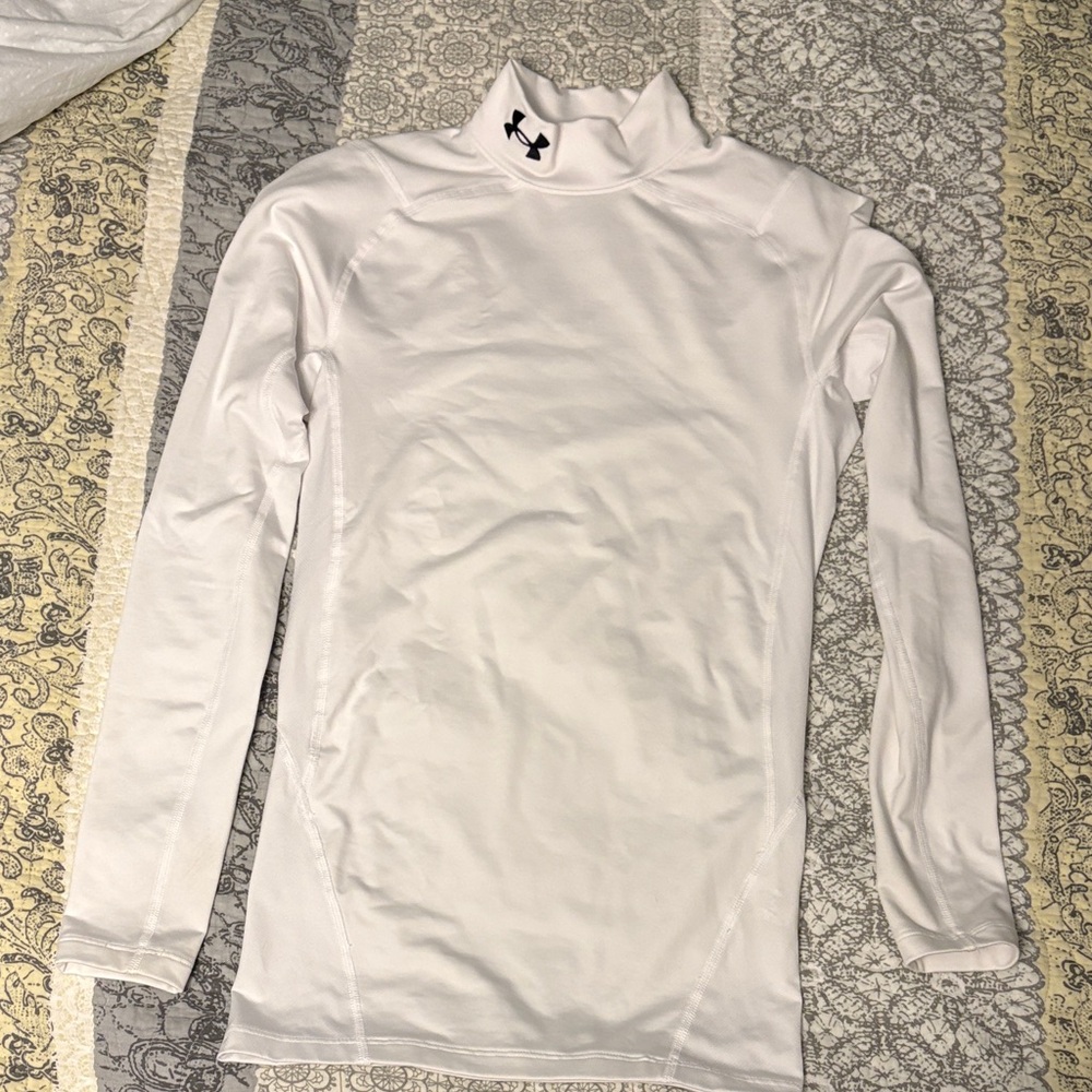Under Armour Cold Gear Mock Neck  Men’s Medium Long Sleeve